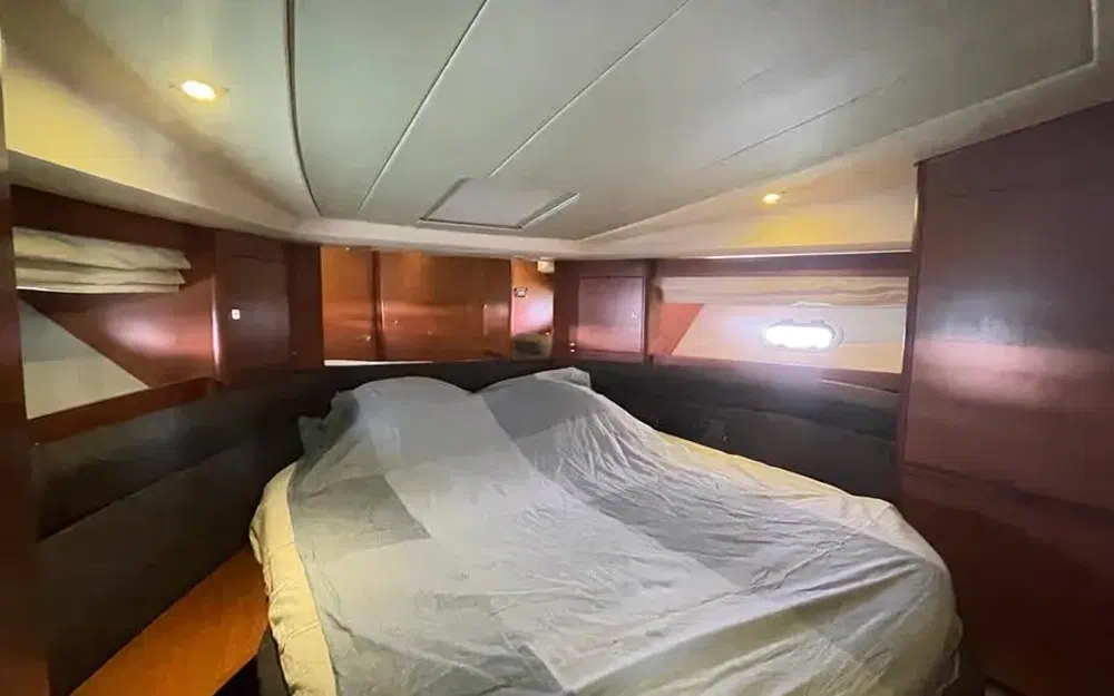 slider 12 Jeanneau Prestige 440 Sport Top