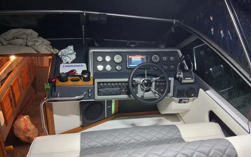 slider 10 Sea Ray 268 Sundancer