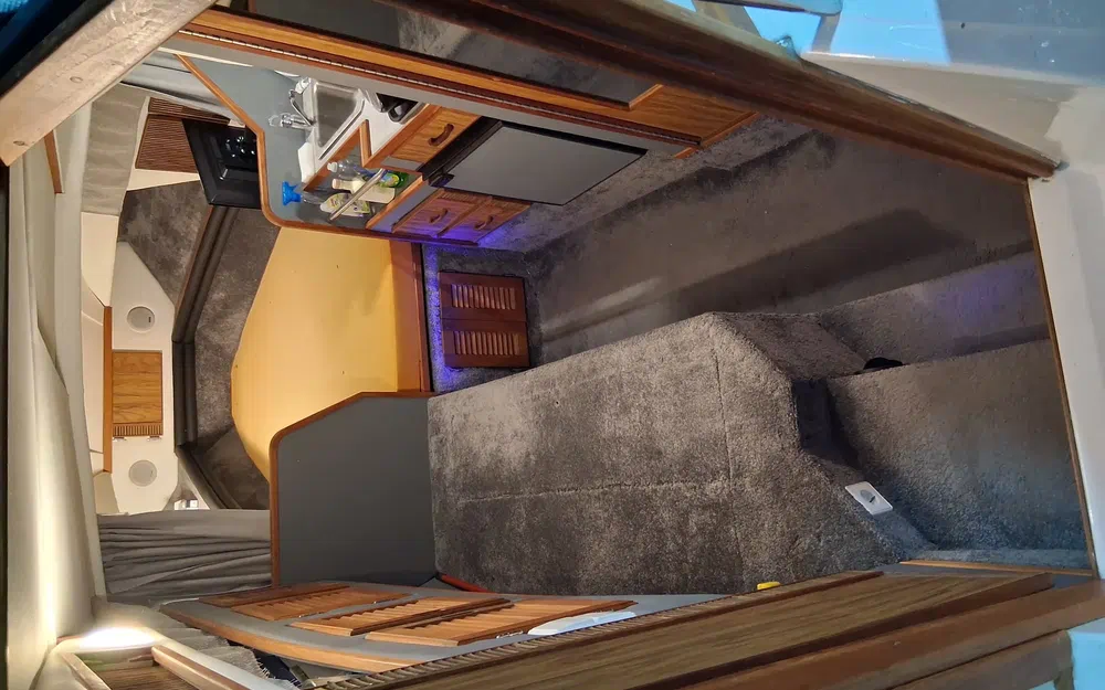 slider 8 Sea Ray 268 Sundancer