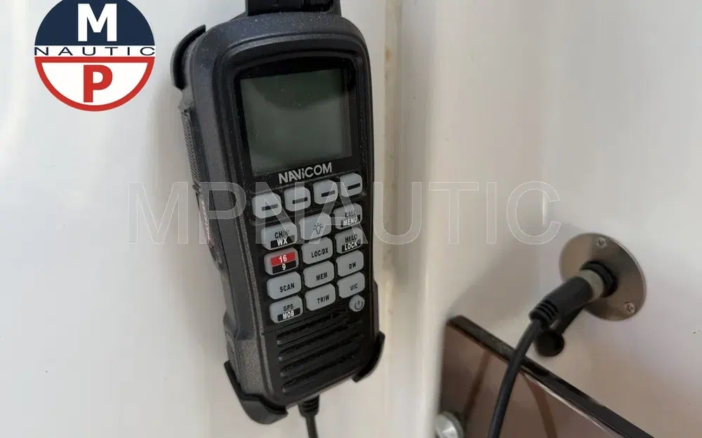 slider 16 Jeanneau Merry Fisher 755