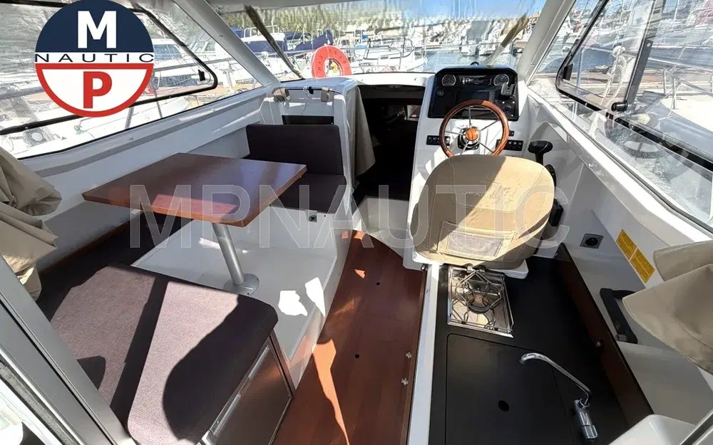 slider 3 Jeanneau Merry Fisher 755