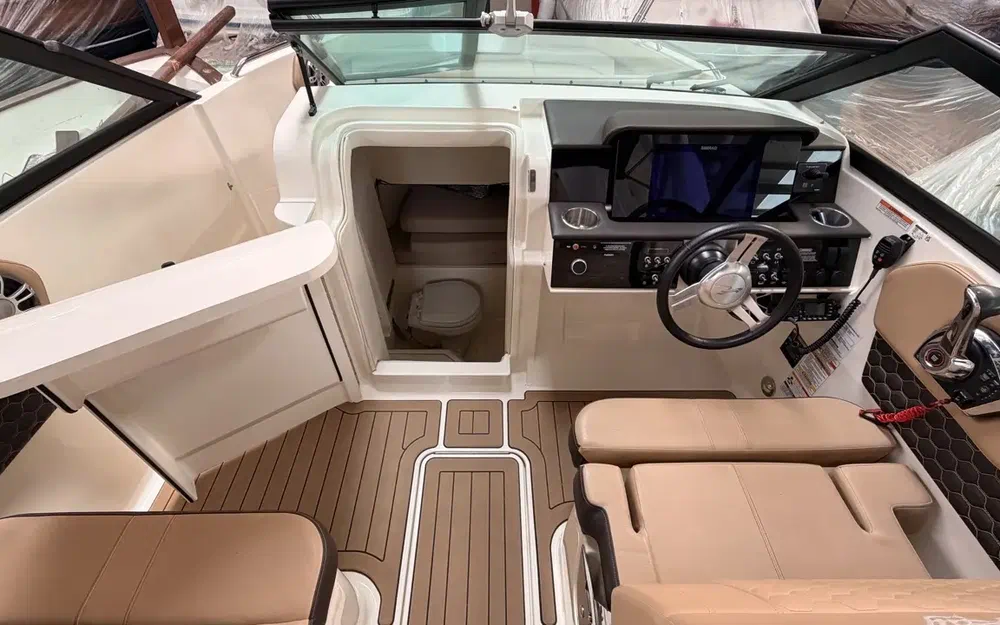 slider 24 Sea Ray 250 SDX HB