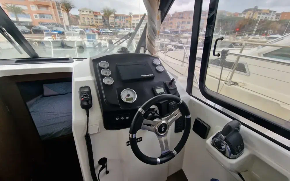 slider 3 Beneteau Antares 30 S