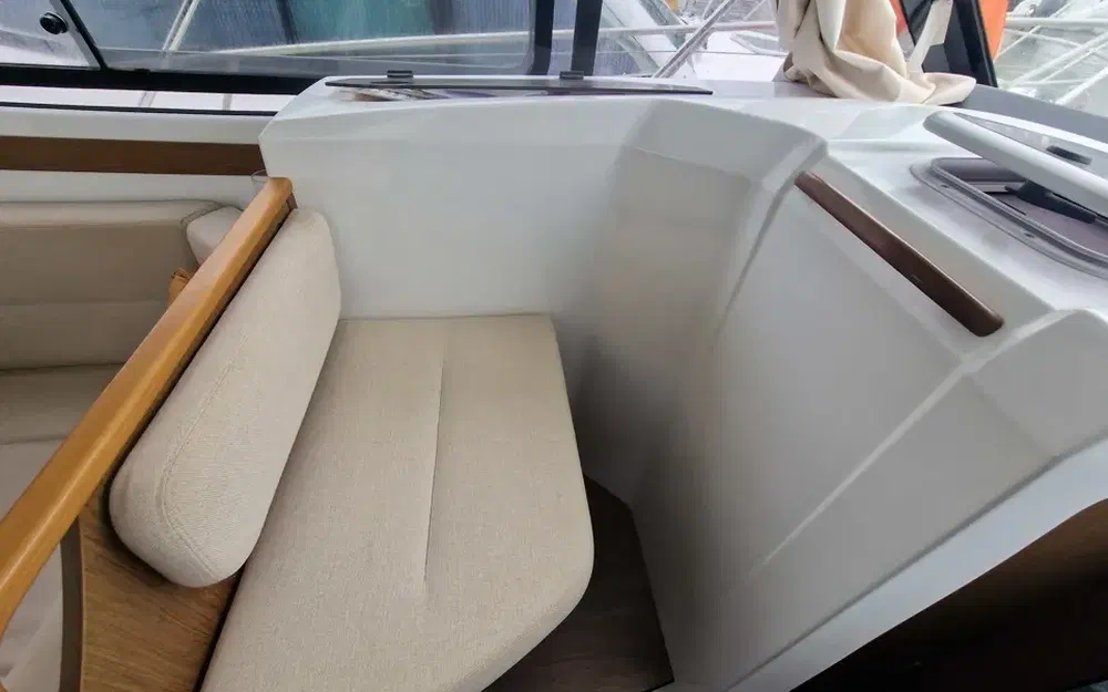 slider 4 Beneteau Antares 30 S