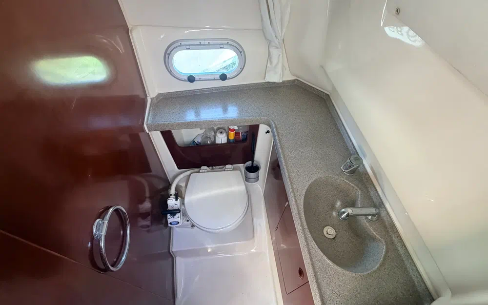 slider 16 Jeanneau Leader 805