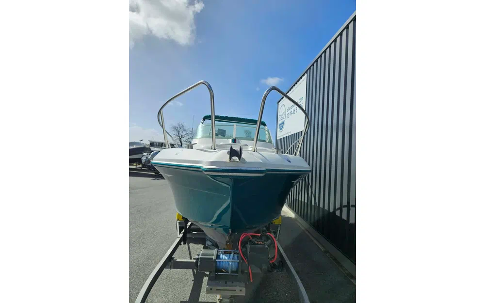 slider 10 Jeanneau cap camarat 615 wa