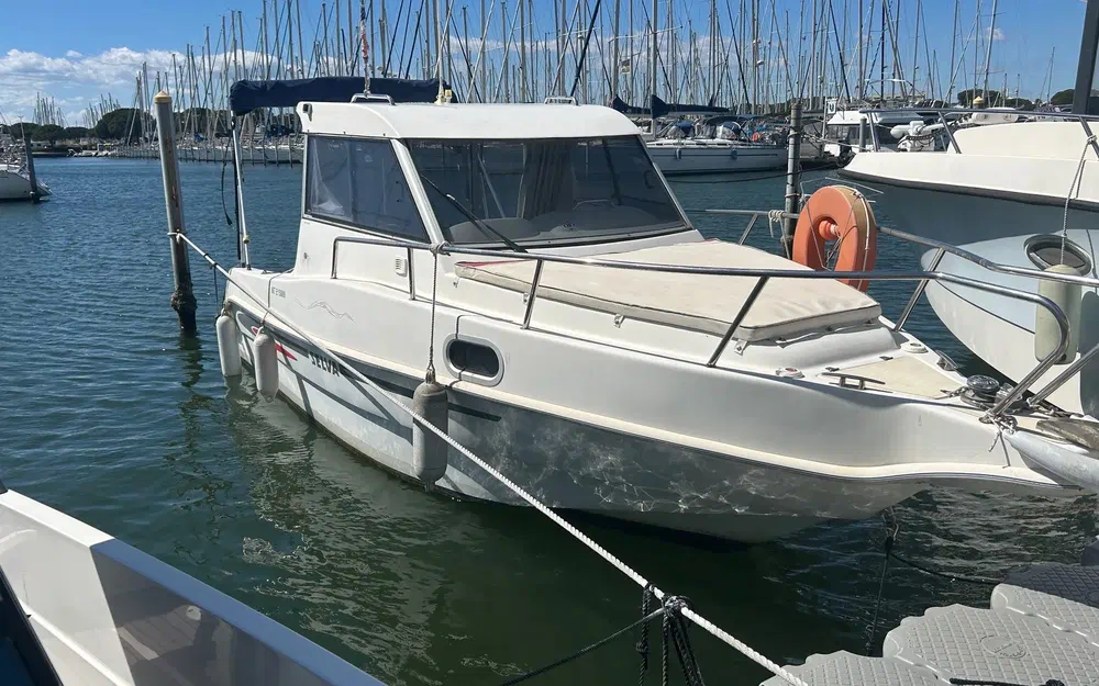 slider 0 Selva F6.5 Cabin Plus