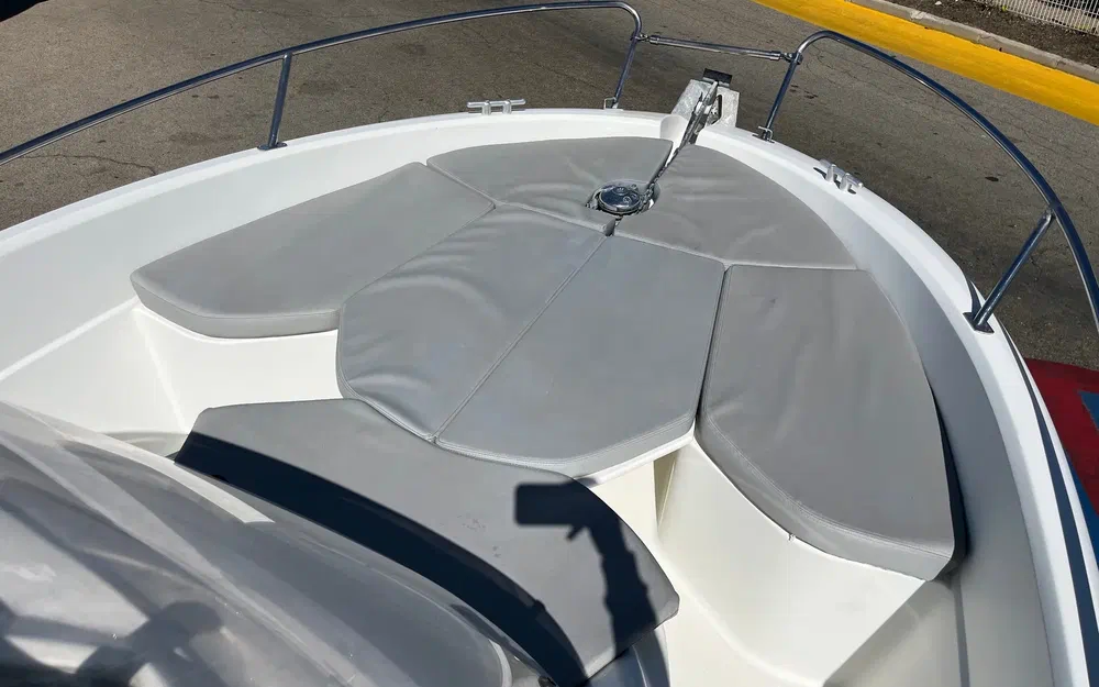slider 10 Beneteau Flyer 650 Open S2