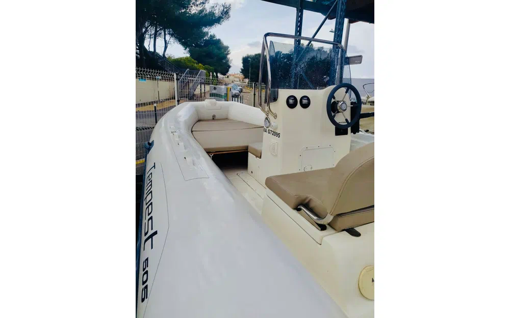 slider 1 Capelli Tempest 505