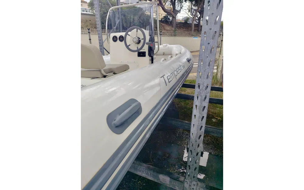 slider 0 Capelli Tempest 505