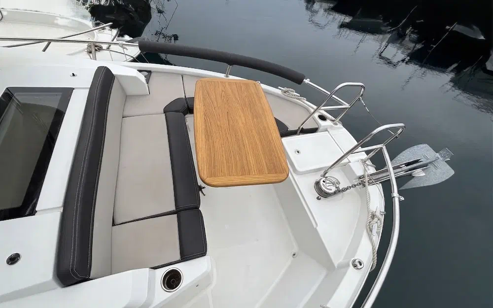 slider 6 Jeanneau Merry Fisher 895 Sport