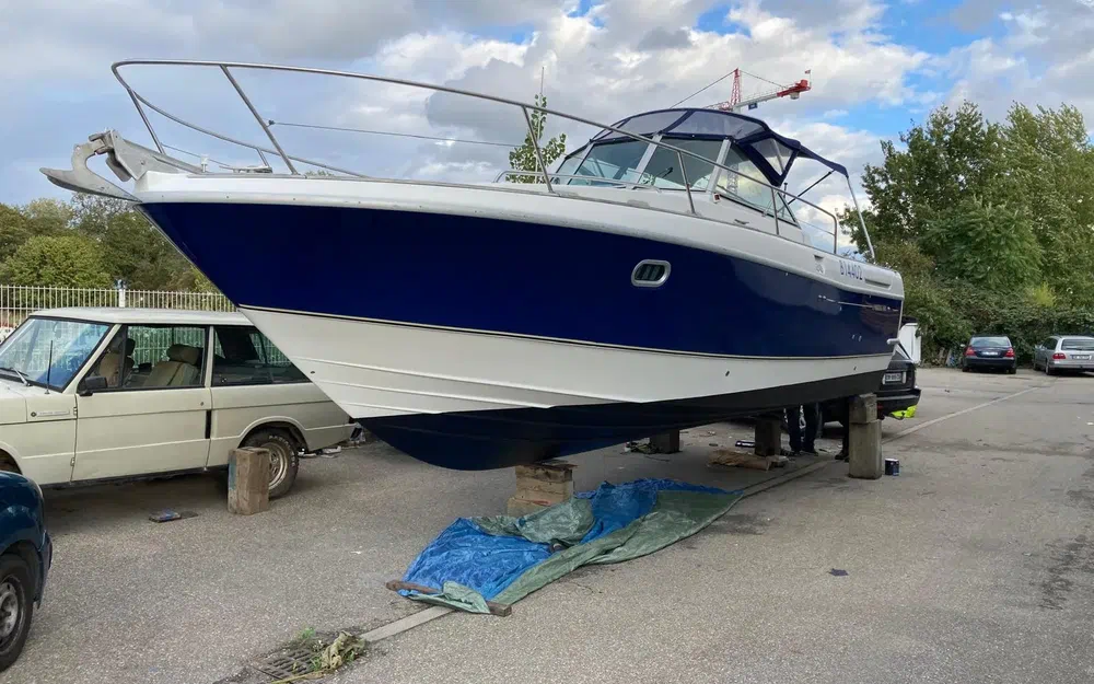 slider 9 Beneteau Ombrine 900