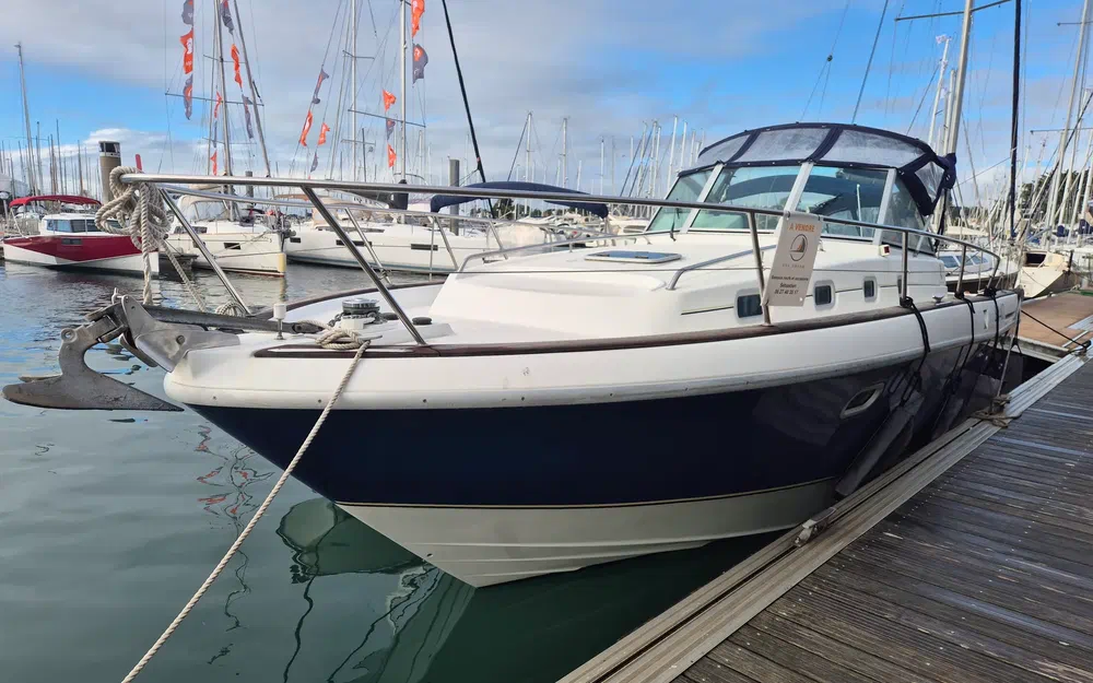 slider 0 Beneteau Ombrine 900