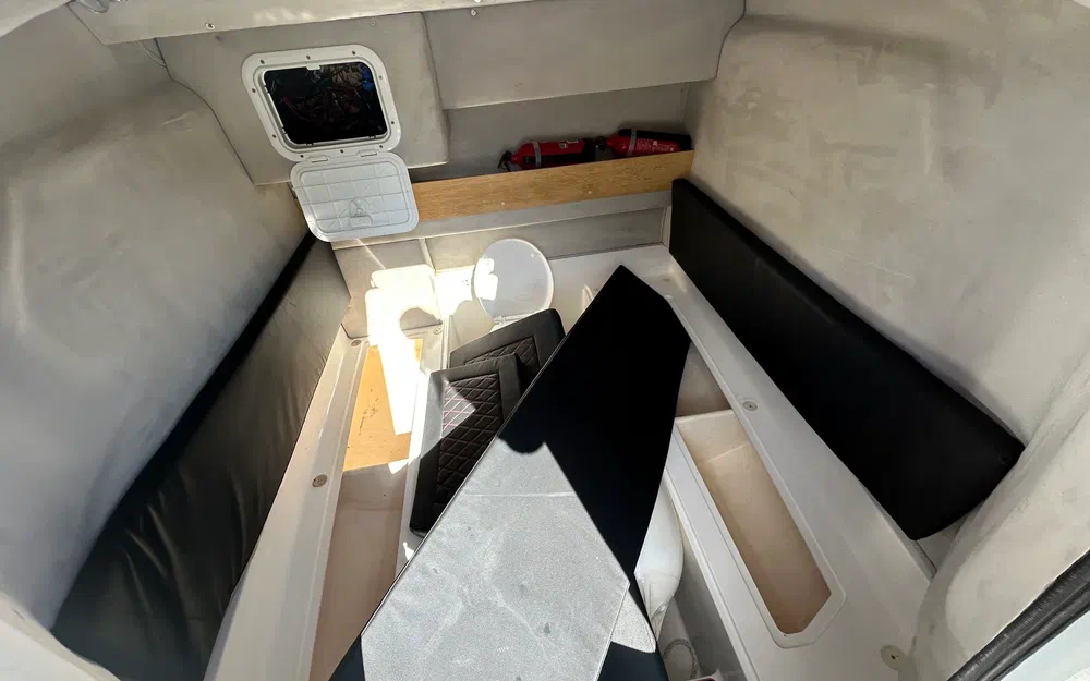 slider 16 Pacific Craft 30 RX