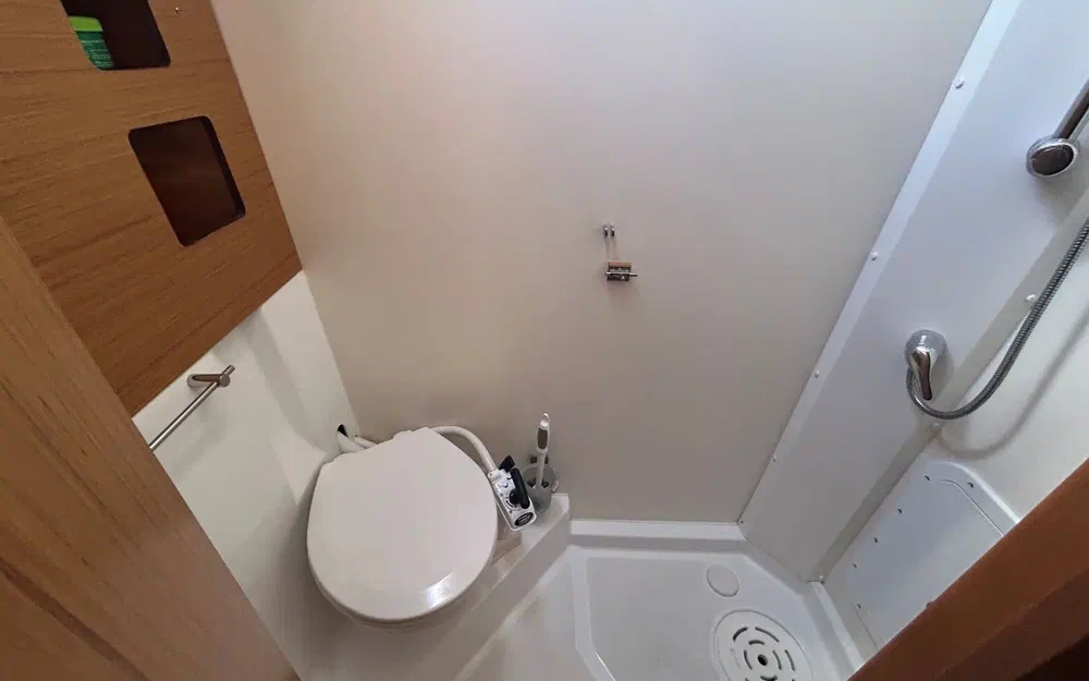 slider 11 Jeanneau Sun Odyssey 45 DS