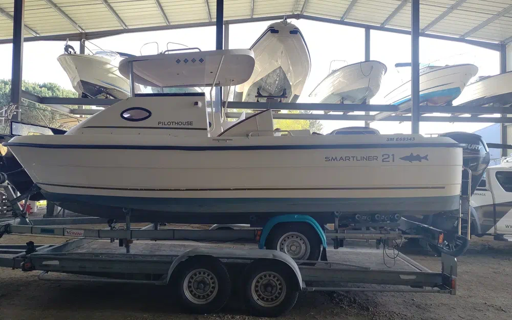 slider 0 Smartliner 21 Pilothouse