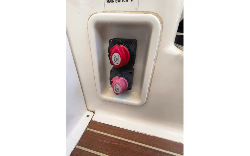 slider 14 Quicksilver 700 Week-End