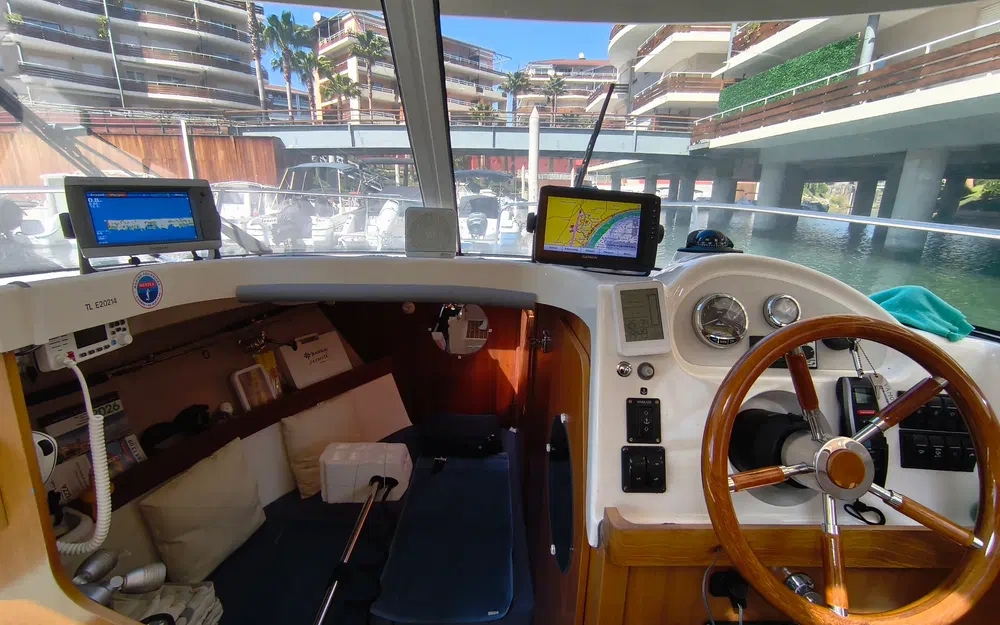 slider 25 Quicksilver 700 Week-End