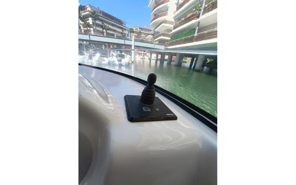 slider 30 Quicksilver 700 Week-End