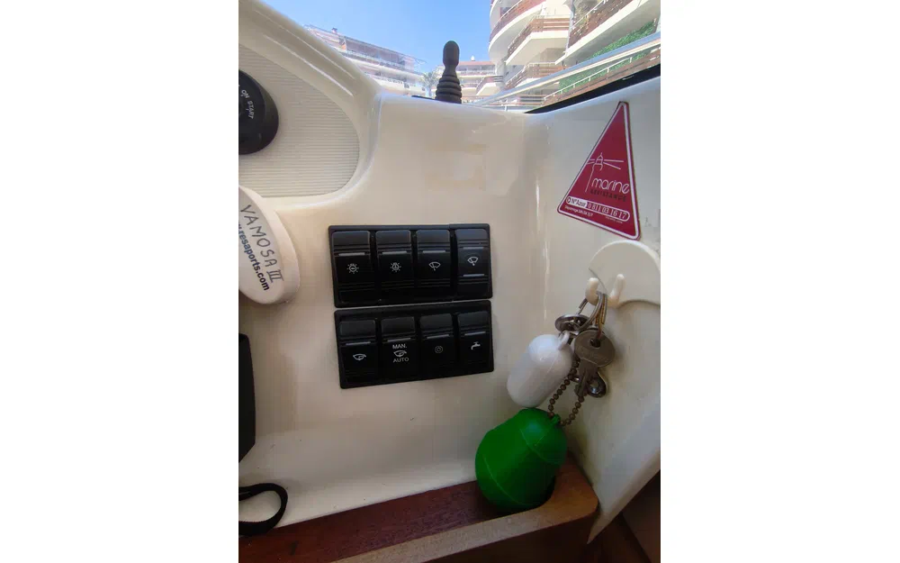 slider 31 Quicksilver 700 Week-End