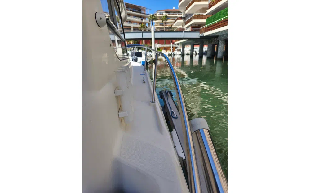 slider 60 Quicksilver 700 Week-End