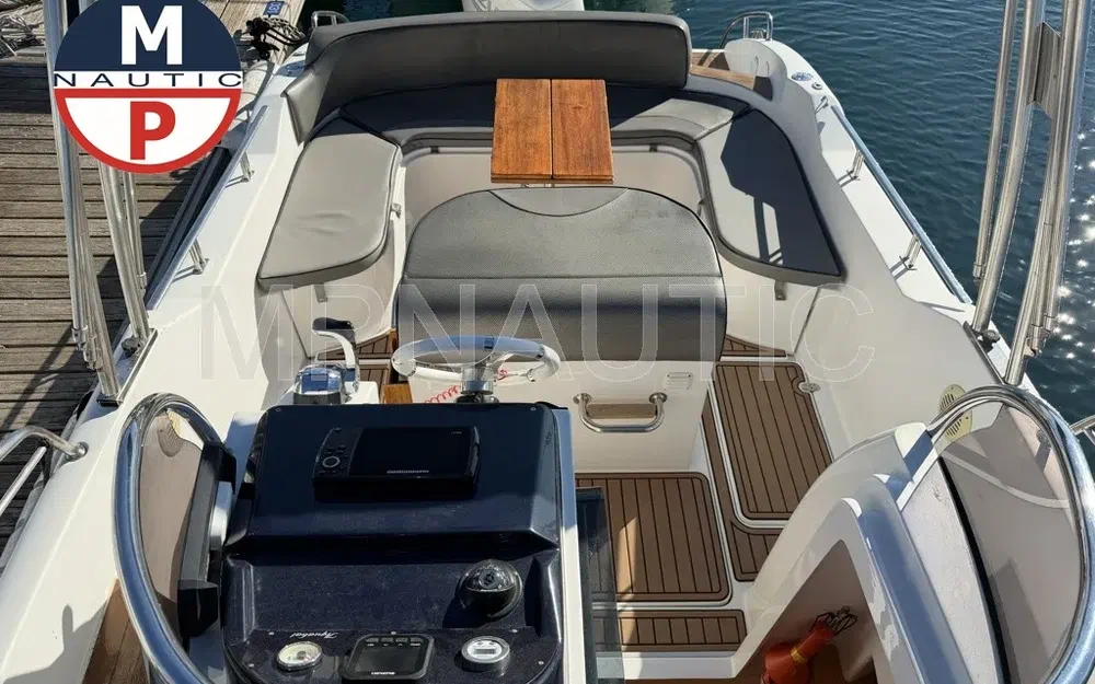 slider 2 Aquabat Sport Infinity 750 WA