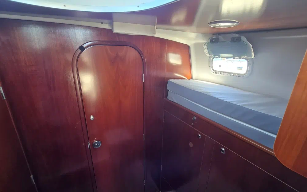 slider 12 Beneteau Antares Serie 9 Limited