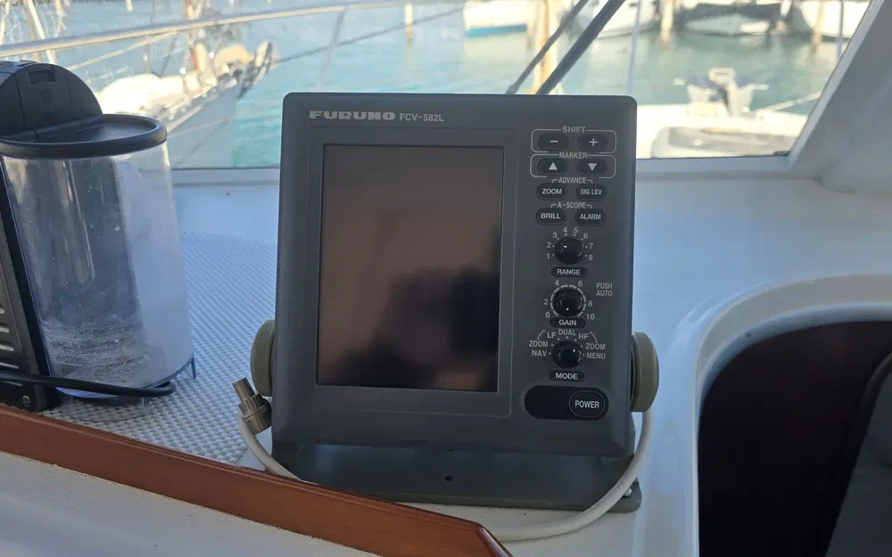 slider 14 Beneteau Antares Serie 9 Limited