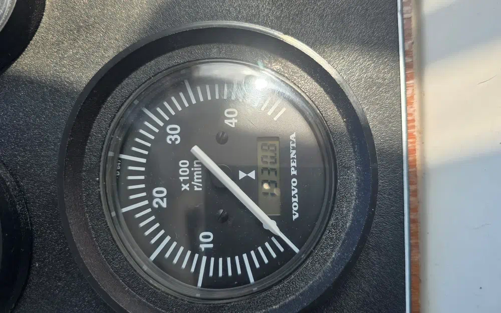 slider 18 Beneteau Antares Serie 9 Limited