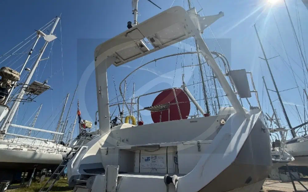 slider 6 Alubat Ovni 395