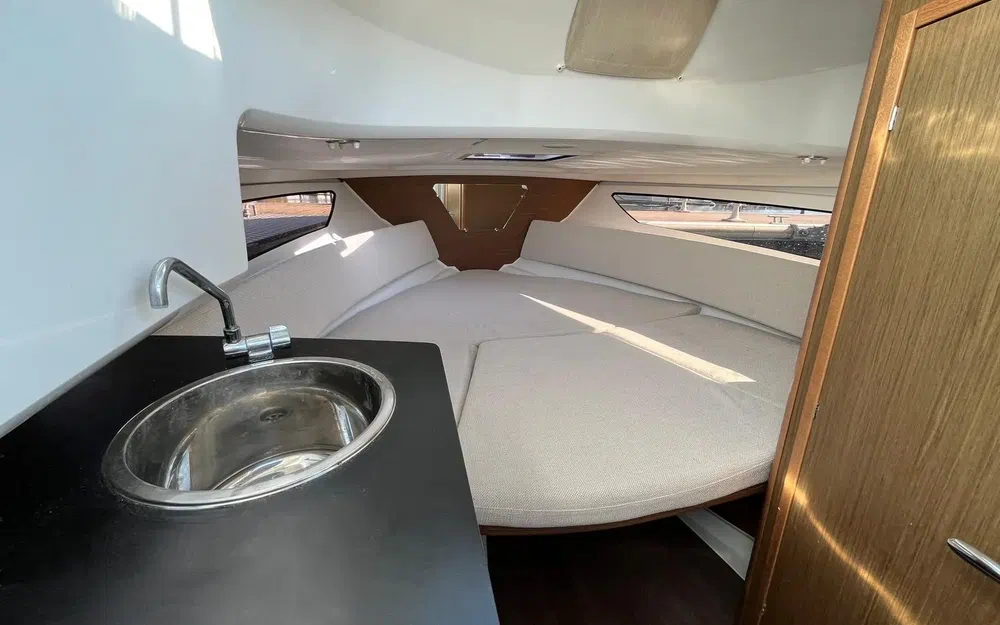 slider 3 Jeanneau CAP CAMARAT 7.5 WA S2