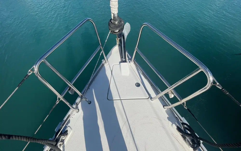 slider 6 Bavaria 37 Cruiser