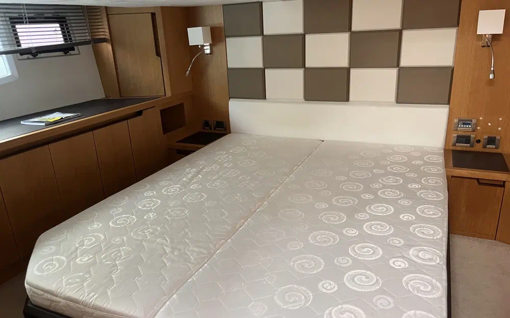 slider 11 Galeon 445 HTS