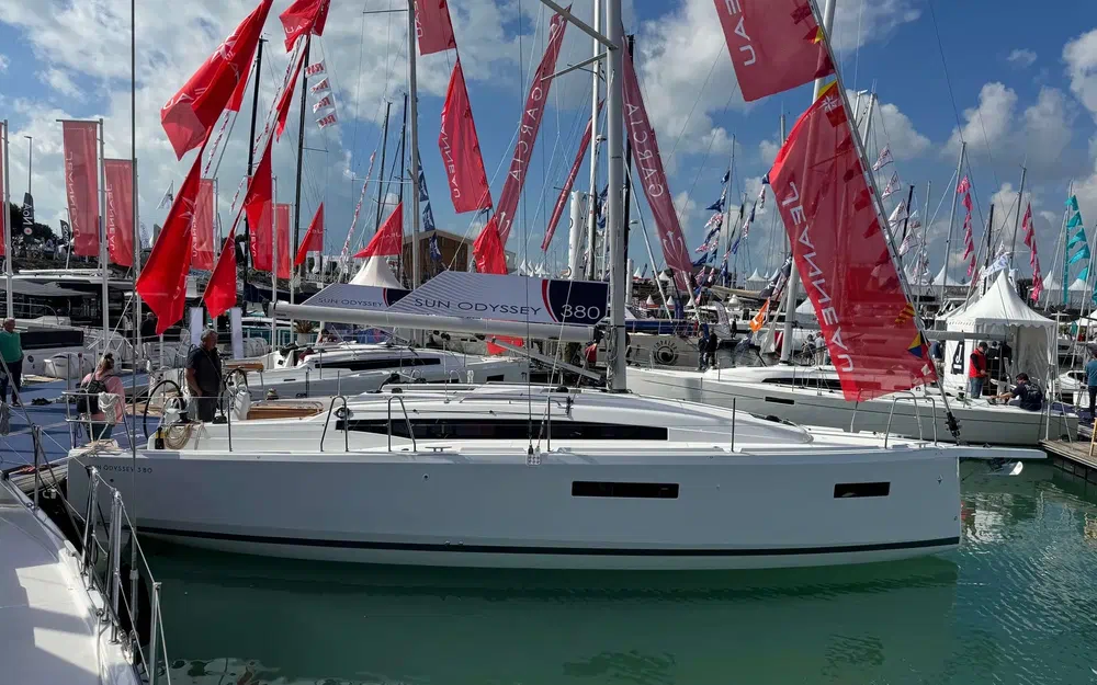 slider 0 Jeanneau Sun Odyssey 380