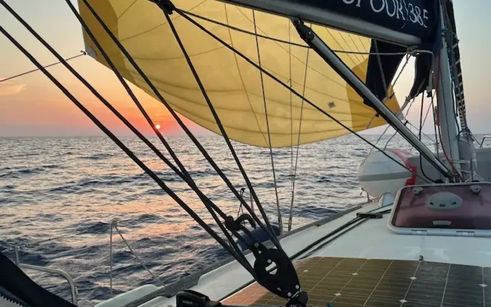 slider 6 Dufour 385 Grand Large