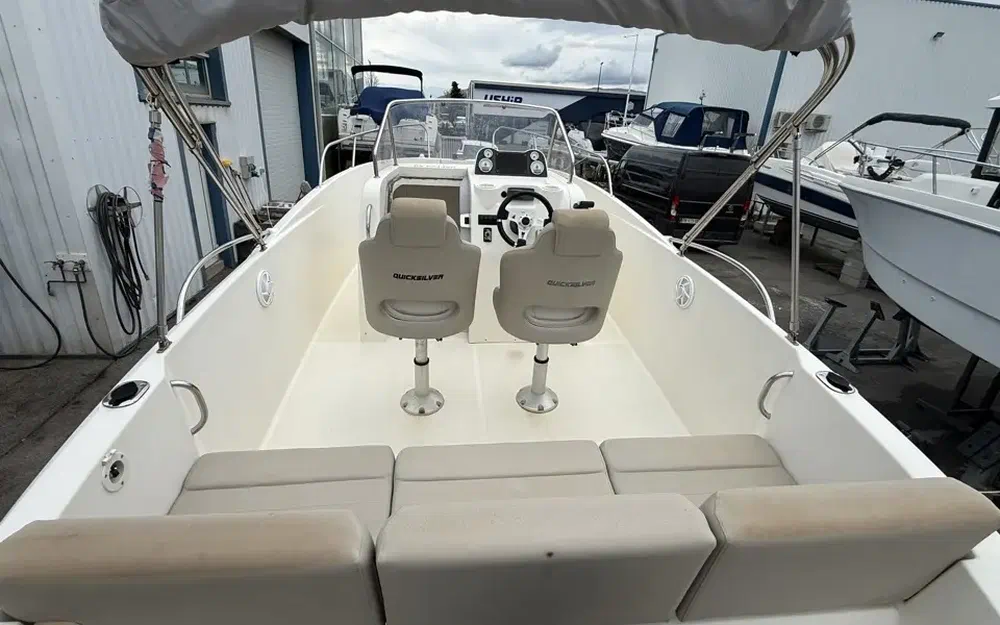 slider 2 Quicksilver Activ 675 Open