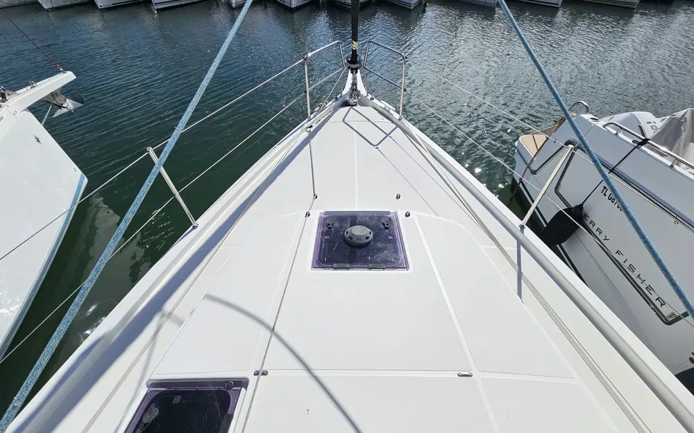 slider 4 Jeanneau Sun Odyssey 410