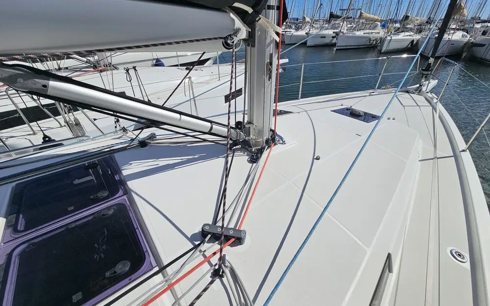 slider 5 Jeanneau Sun Odyssey 410
