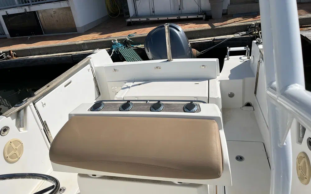 slider 7 Jeanneau Cap Camarat 7.5 CC Style