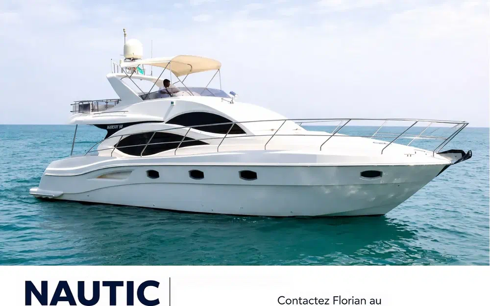 slider 0 Majesty Yachts Majesty 50