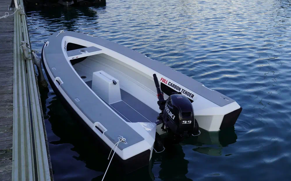 slider 3 3D Tender REEF CARBONE 250