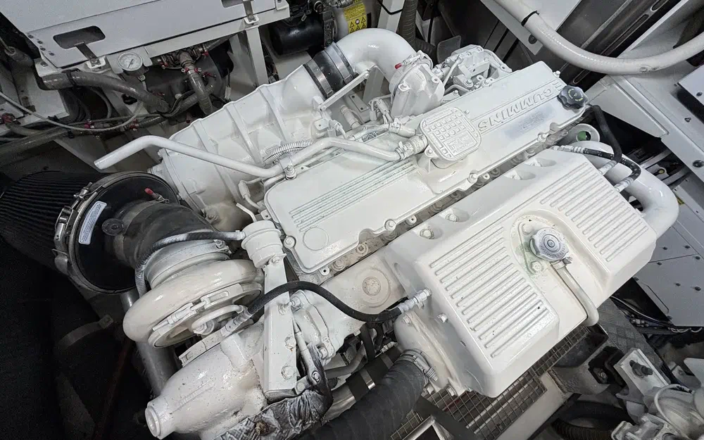slider 37 Prestige Yachts 590 Fly