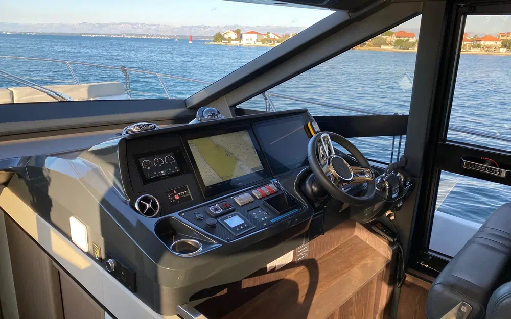 slider 9 Absolute 58 Fly