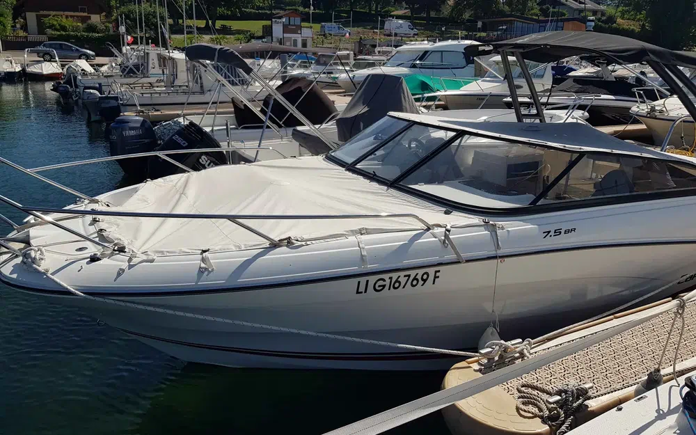 slider 2 Jeanneau Cap Camarat 7.5 BR