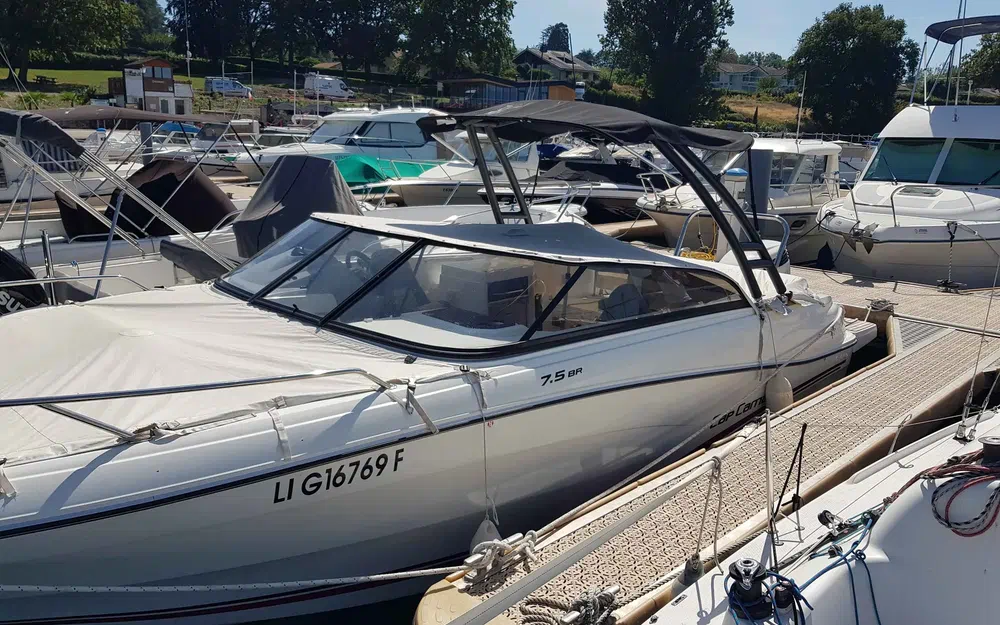 slider 3 Jeanneau Cap Camarat 7.5 BR