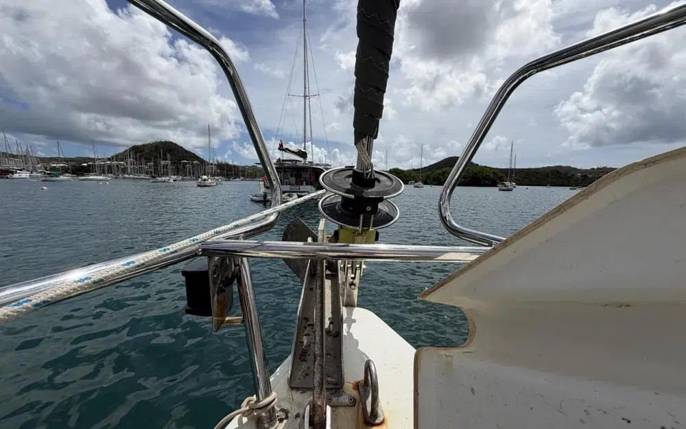 slider 12 Beneteau Oceanis 37 Limited Edition