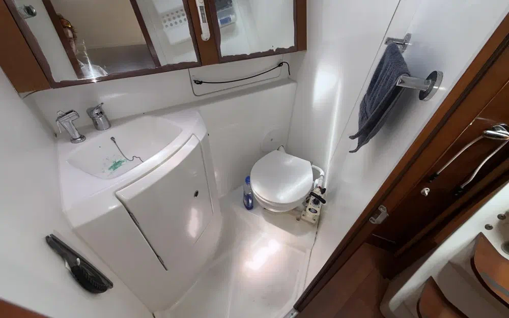 slider 35 Beneteau Oceanis 37 Limited Edition