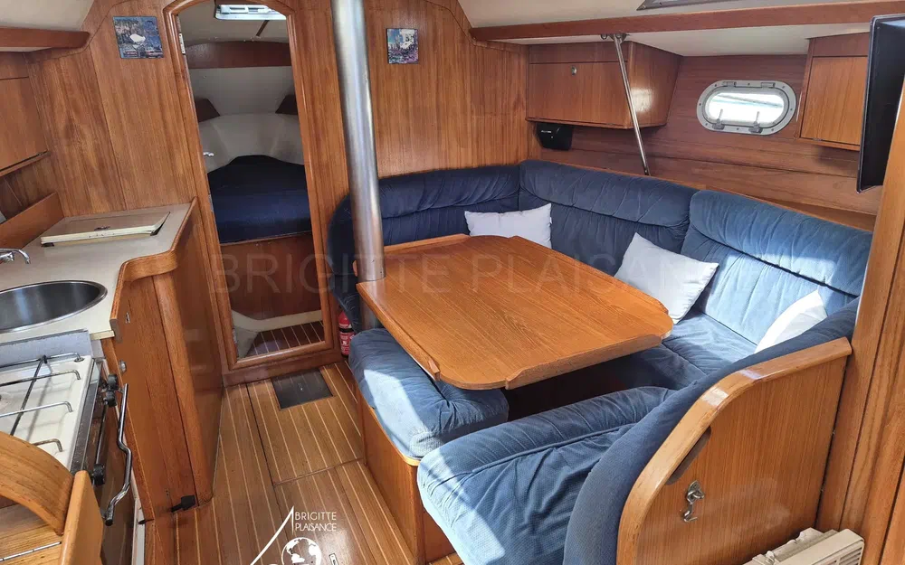 slider 5 Jeanneau Sun Odyssey 33.1