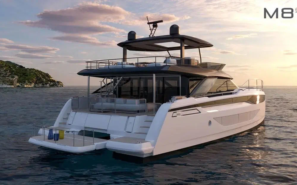 slider 1 Prestige Yachts M8