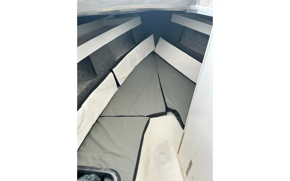 slider 6 Ultramar 730